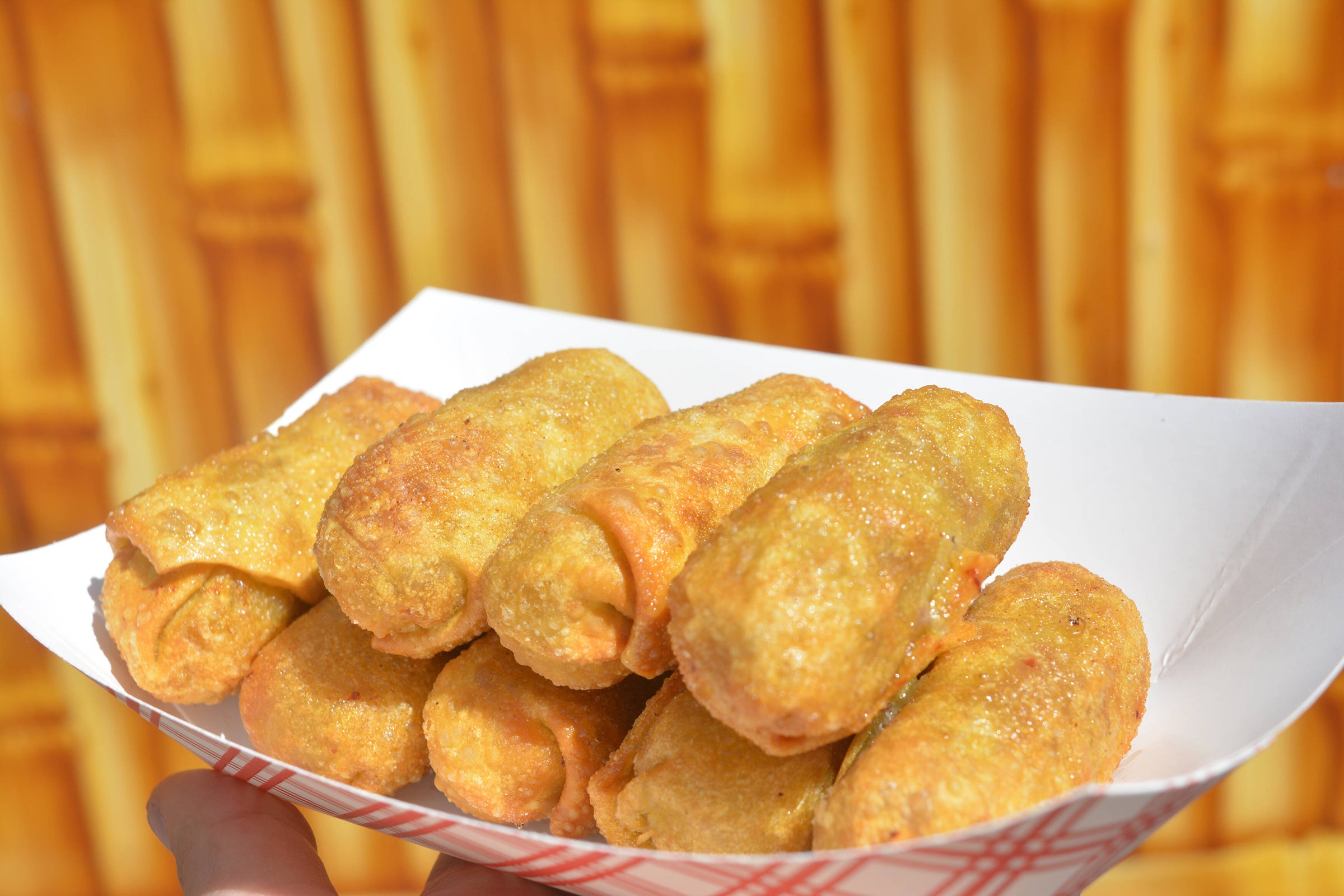 File:An Australian Flag In The Australian Countryside.jpg - Wikimedia - Foto 1